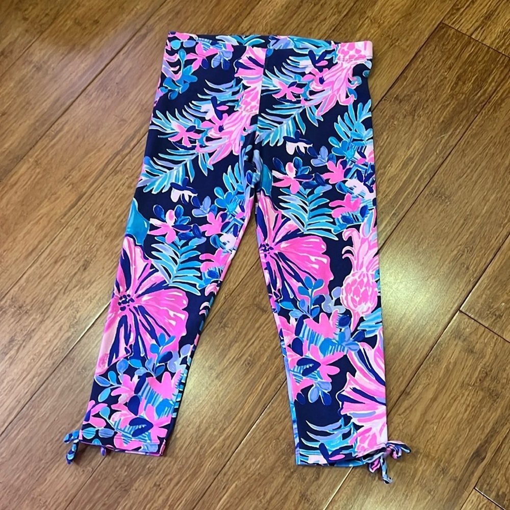 Lilly Pulitzer girls Maia legging in multi garden getaway size large EUC